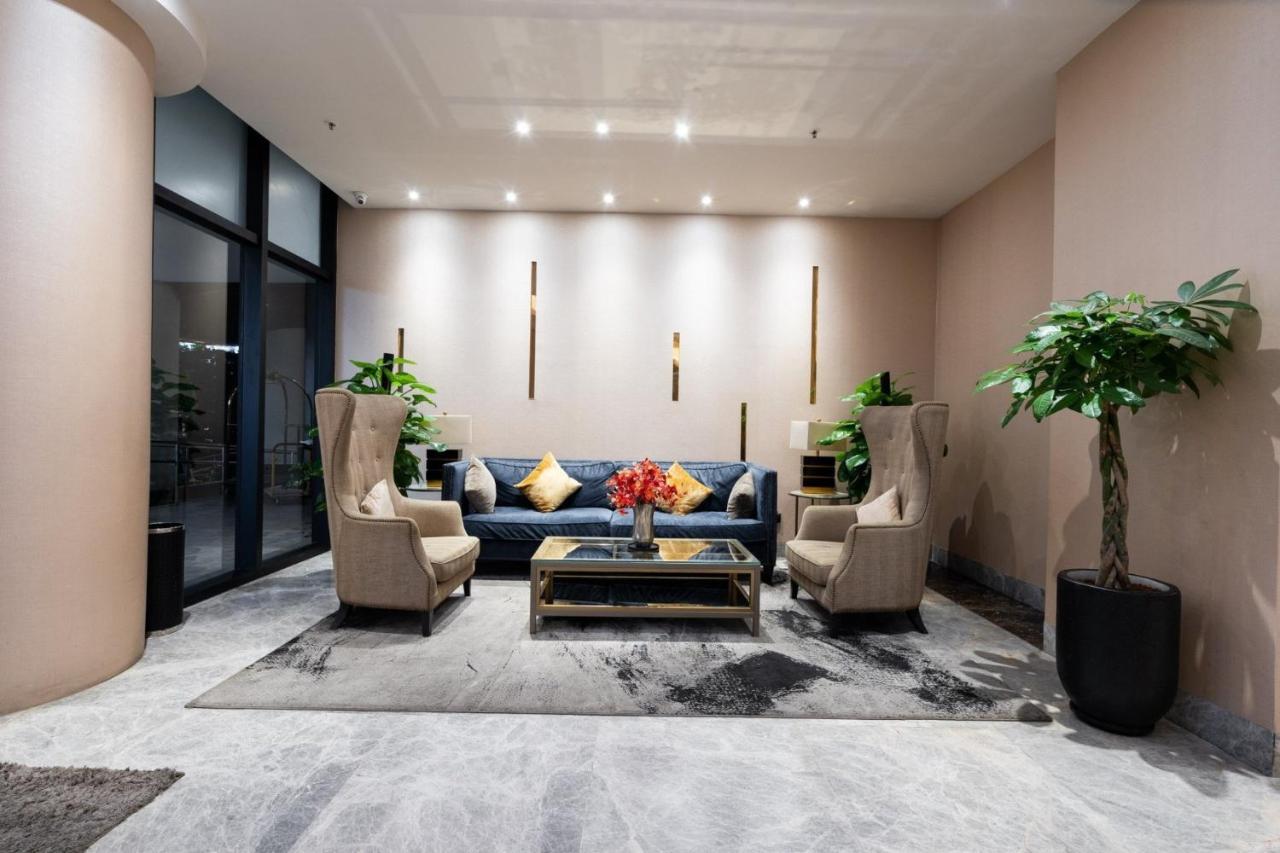 Luxury D1Mension In District 1 Freepoolsaunagym 胡志明市 外观 照片
