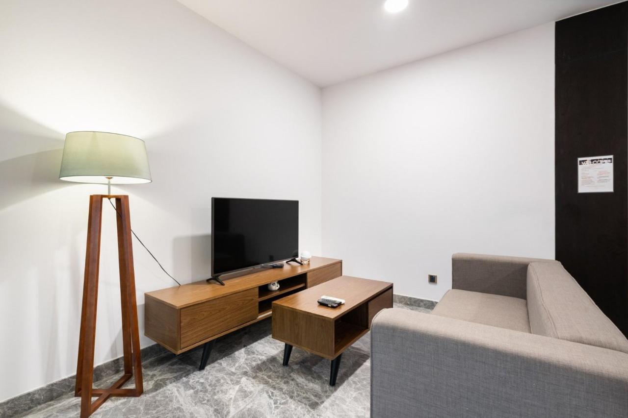 Luxury D1Mension In District 1 Freepoolsaunagym 胡志明市 外观 照片
